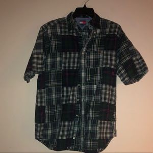 Tommy Hilfiger Shirts - Tommy Hilfiger Plaid Button Up Tommy Hilfiger Shirts - Tommy Hilfiger Plaid Button Up